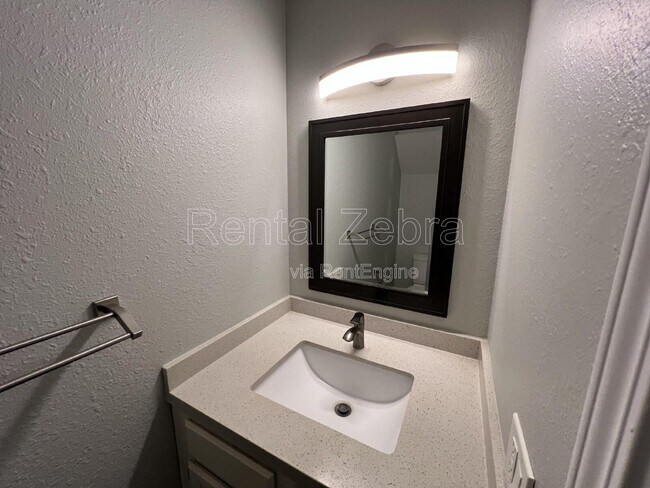 Building Photo - 141 Agua Caliente Rd W