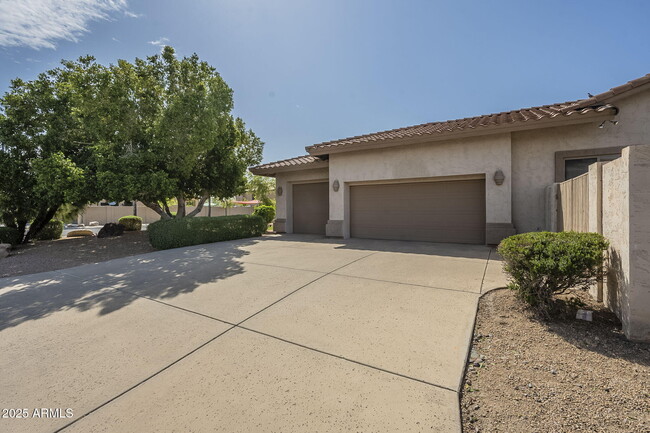 Building Photo - 17790 N 66th Ln