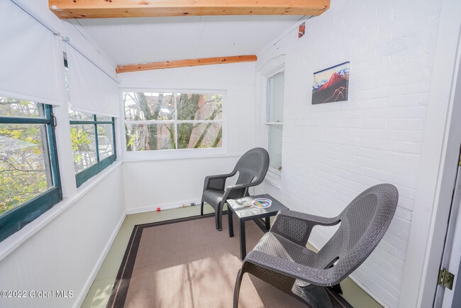 Building Photo - 140 Broad St