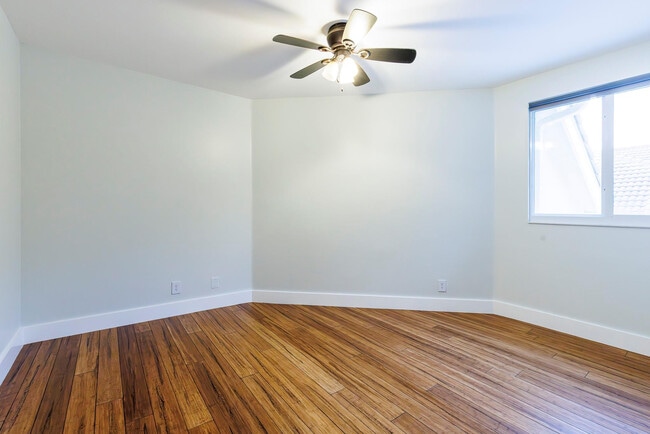 Building Photo - 4080 Lansing Ave