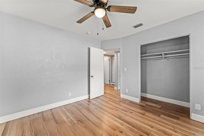 Building Photo - 2503 Highlawn Ave