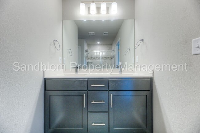 Building Photo - FOR LEASE | Bixby West | Available Now!