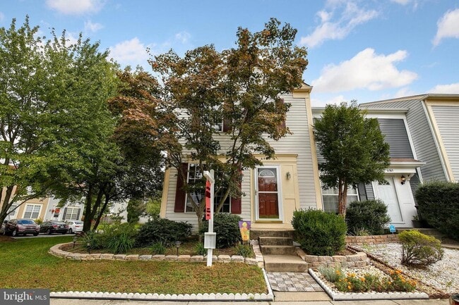 Building Photo - 6563 Old Carriage Dr