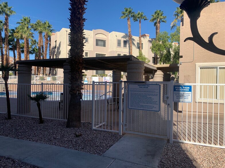 Building Photo - 2008 Mesquite Ln