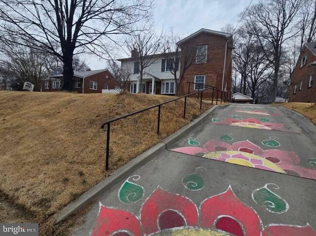 Building Photo - 7213 Adelphi Rd