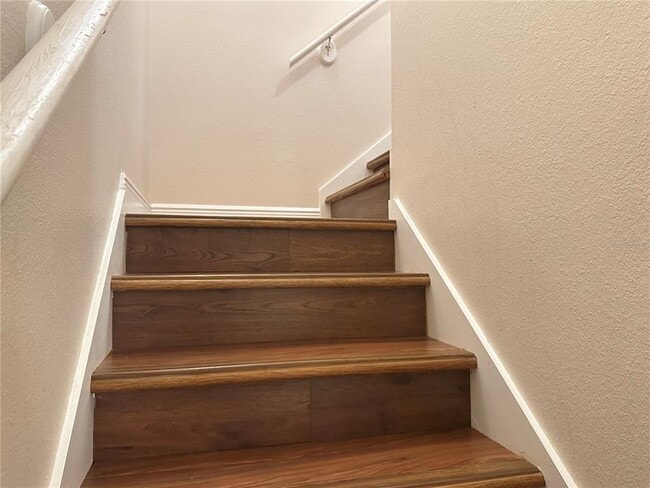 Building Photo - 8929 Silk Bay Pl