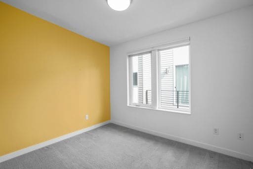 Building Photo - Modern Beacon Hill Townhouse Available for Rent!