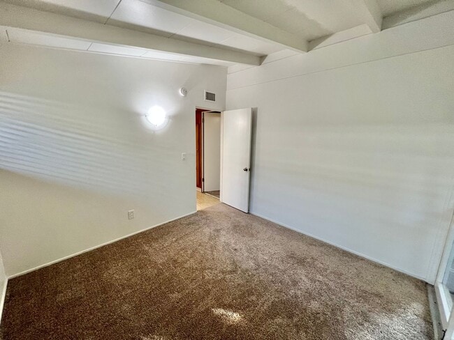 Building Photo - 3063 Volk Ave