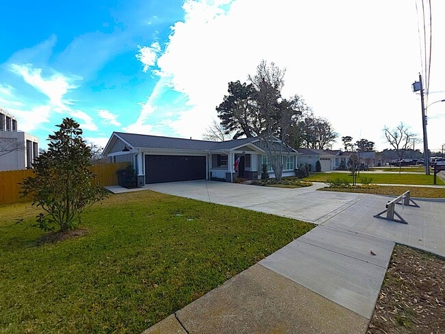 Building Photo - Lease this fully remodeled sanctuary – where modern luxury meets timeless East Texas charm!