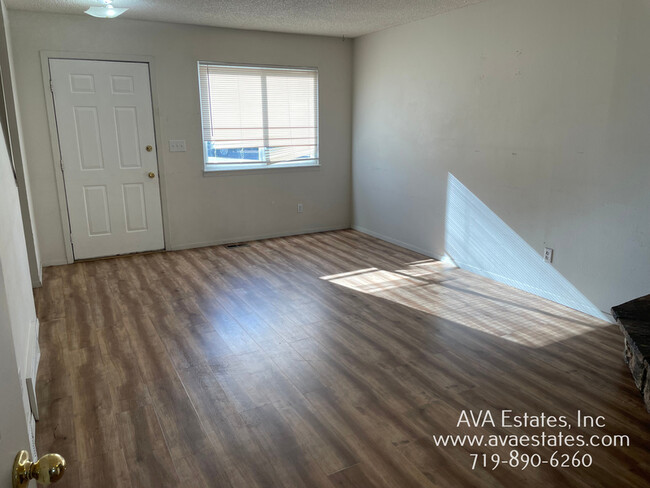 Building Photo - 6697 Pahokee Ct