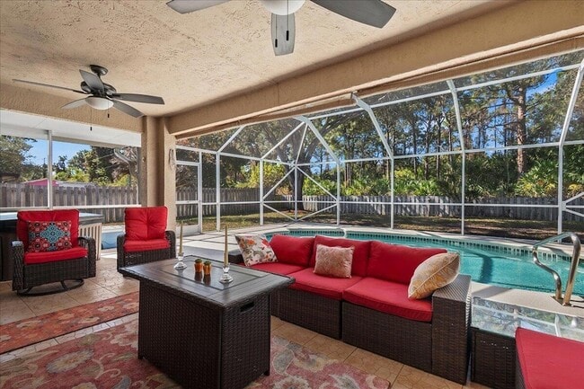 Building Photo - 1960 SE Bowie St