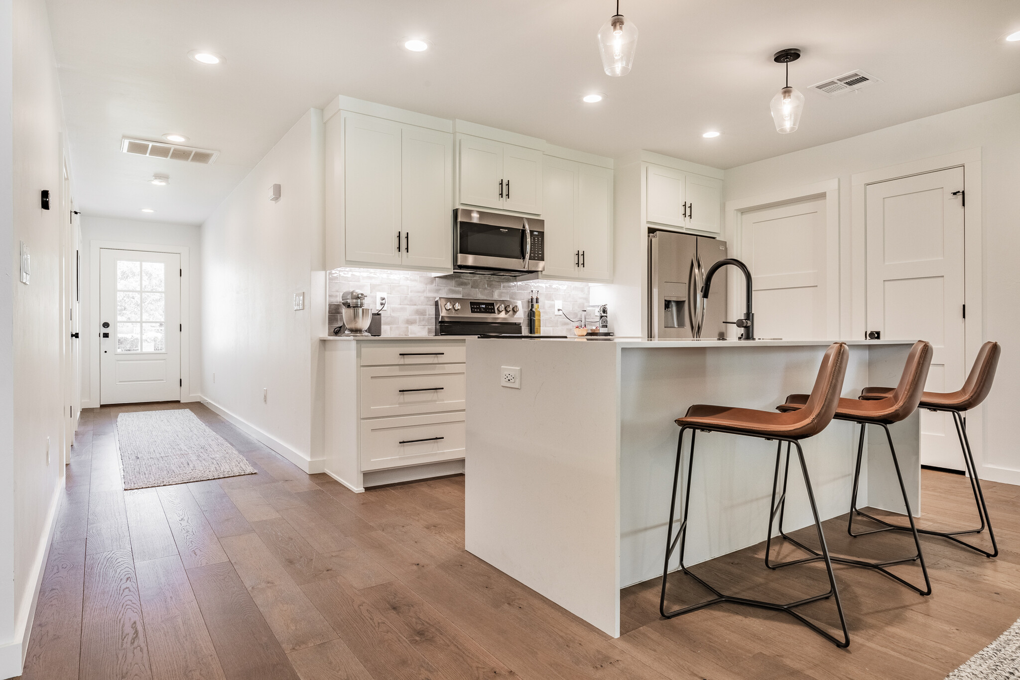 Kitchen / Island - 3625 NW 53rd St