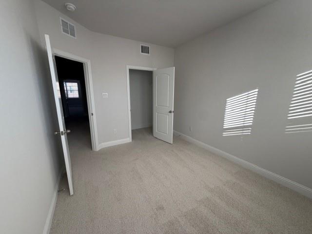 Building Photo - 3545 Treasure Dr