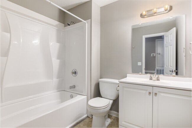 Building Photo - 123 Timberland Trce