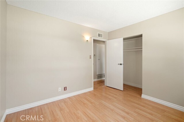 Building Photo - 3534 Hearst Dr