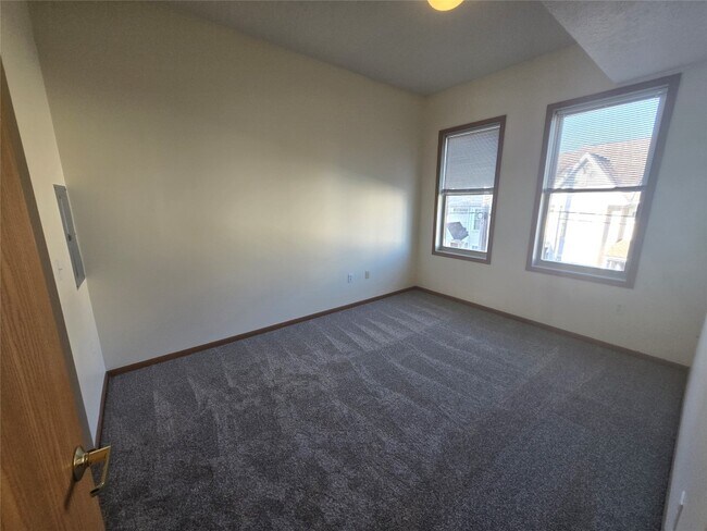 Building Photo - 900 Market St