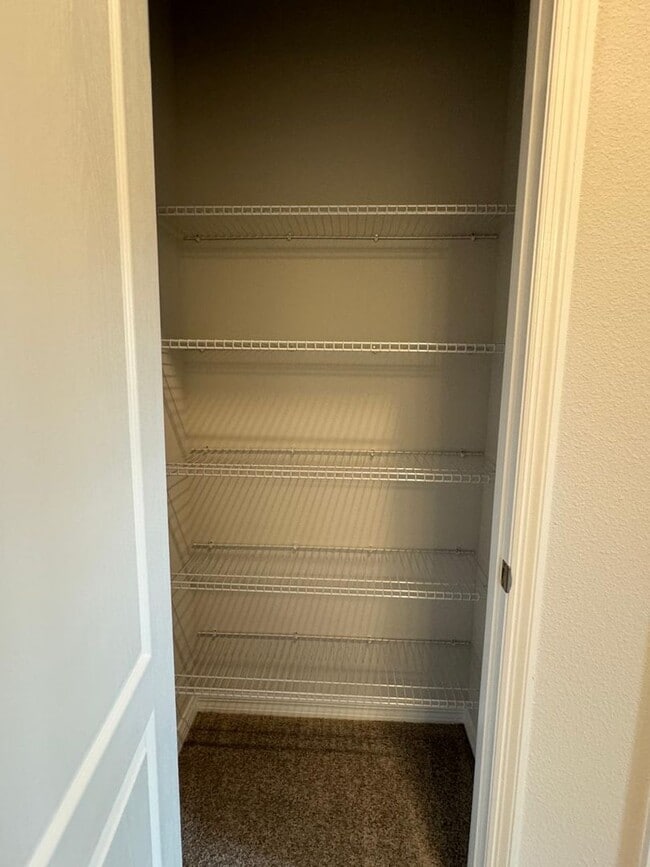 Building Photo - BRAND NEW TOWNHOUSE  3 BEDROOM 2.5 BATHROOM  IN ASTERA