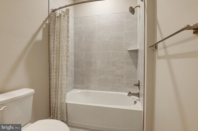 Building Photo - 4395 Peach Lily Ln