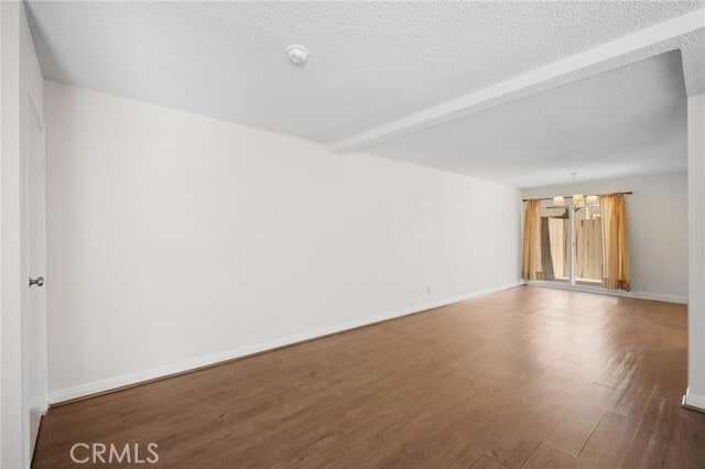 Building Photo - 10260 Plainview Ave