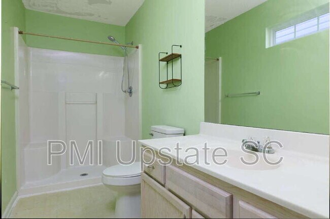 Building Photo - 846 W Emerald Springs Dr