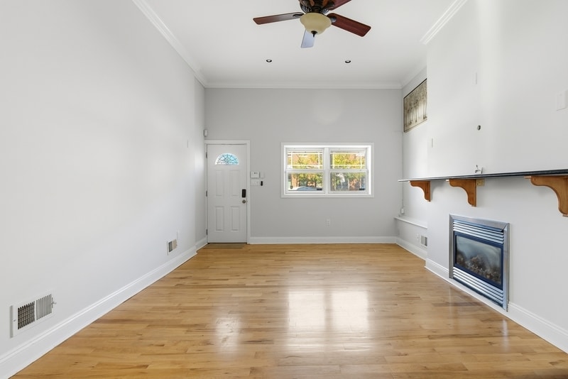 Building Photo - 3021 E Baltimore St