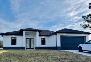 Building Photo - 3613 18th St W