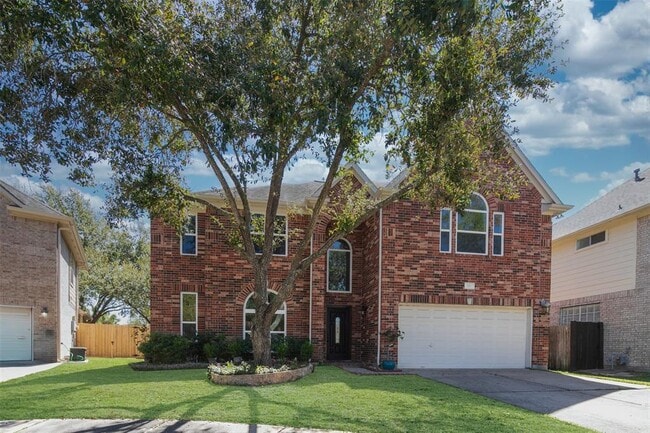 Primary Photo - 2111 Scenic Hollow Ct