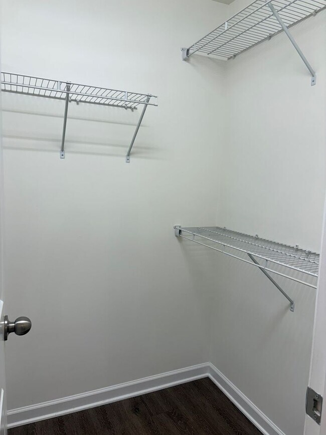 Building Photo - Ranch home in Charlotte , NO HOA