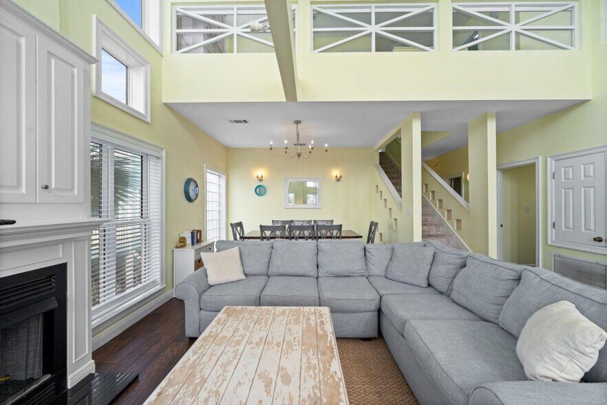 Building Photo - 23270 Perdido Beach Blvd