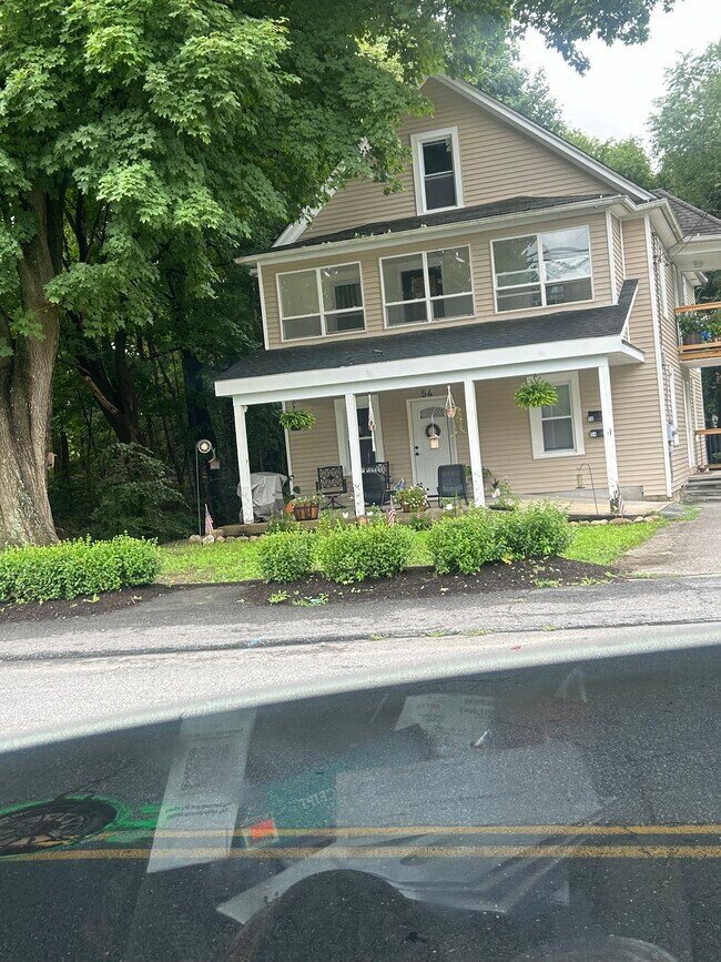 Primary Photo - 56 Winthrop St