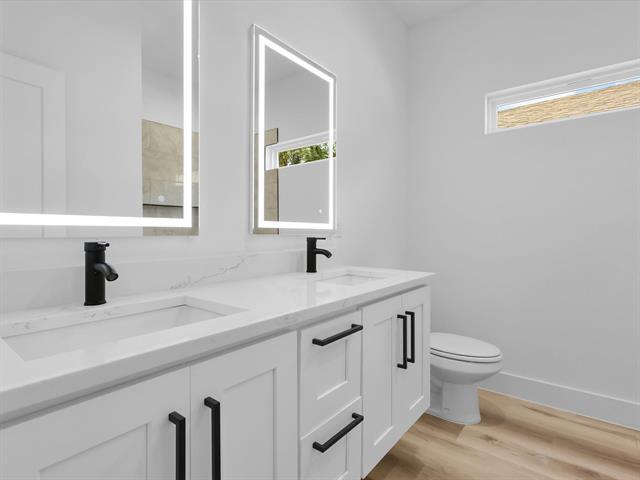 Building Photo - 2834 Frost Ave