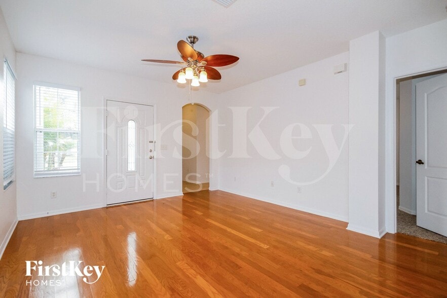 Building Photo - 8152 Canterbury Lake Blvd