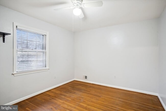 Building Photo - 11808 Coldstream Dr