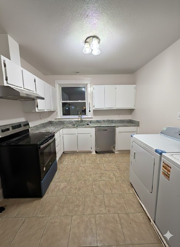 Building Photo - 1027 Farragut St