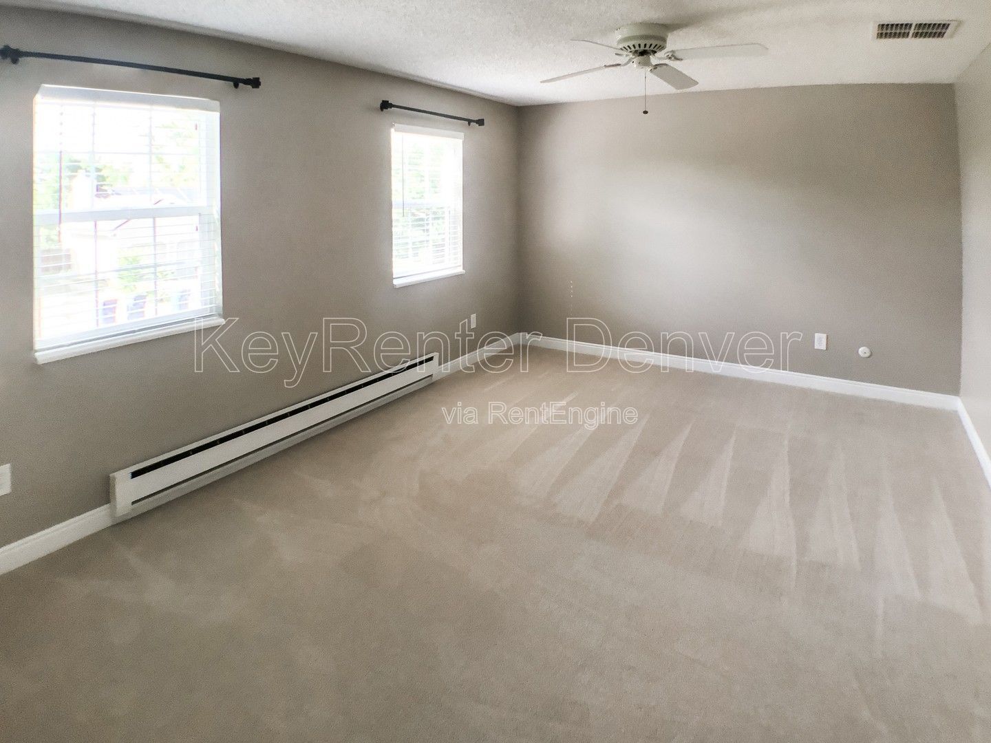 Building Photo - 7012 S Eudora St