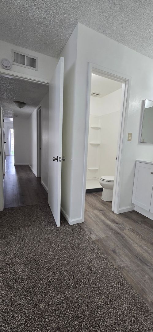 Building Photo - Completely Remodeled Colton Condo in Gated Community