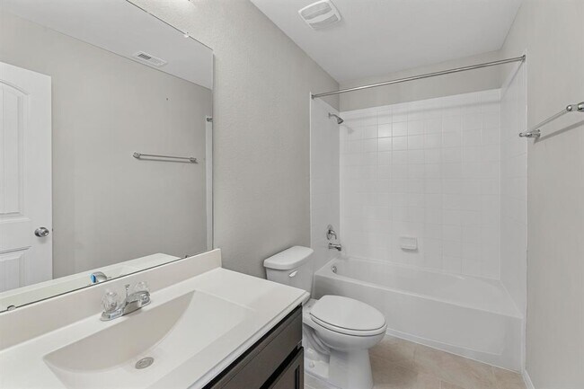 Building Photo - 29243 Jacobs River Dr