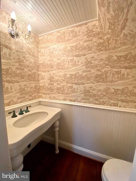 Building Photo - 5080 Harvest Ln