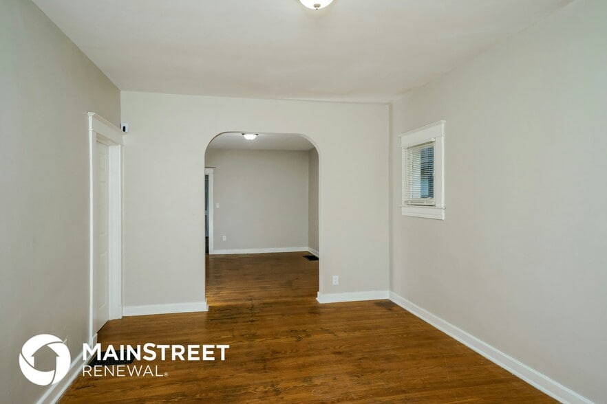 Building Photo - 247 Cecil Ave