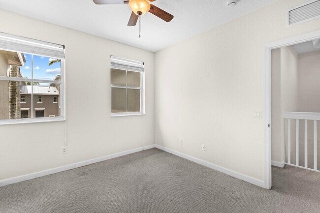 Building Photo - 2280 Shoma Dr