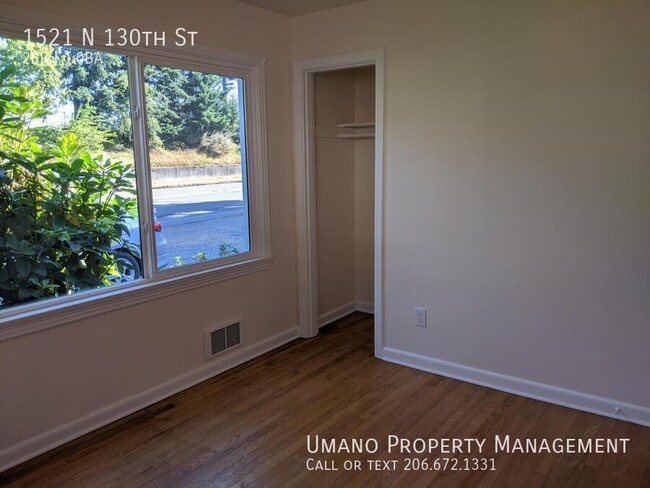 Building Photo - 1521 N 130th St