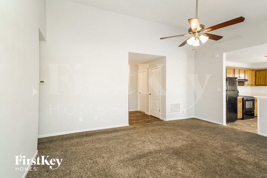 Building Photo - 11824 Shannon Pointe Rd