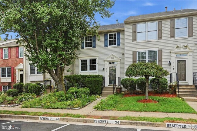 Building Photo - 5718 Croatan Ct