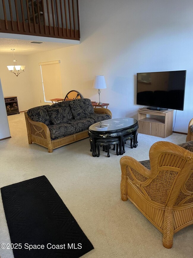 Building Photo - 1547 Clover Cir