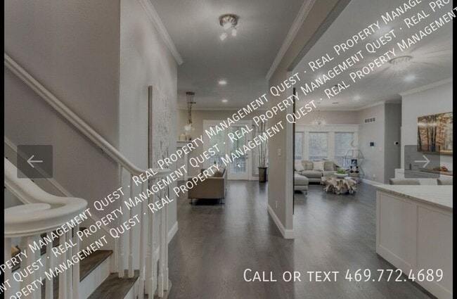 Building Photo - 2522 Waterstone Dr