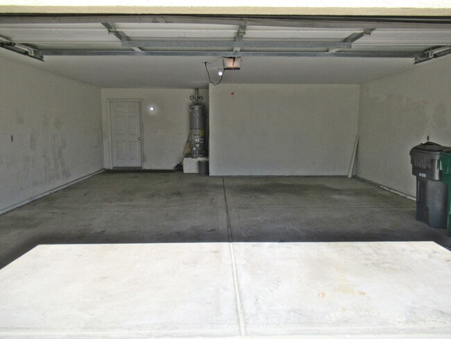 Building Photo - 29840 Landau Blvd