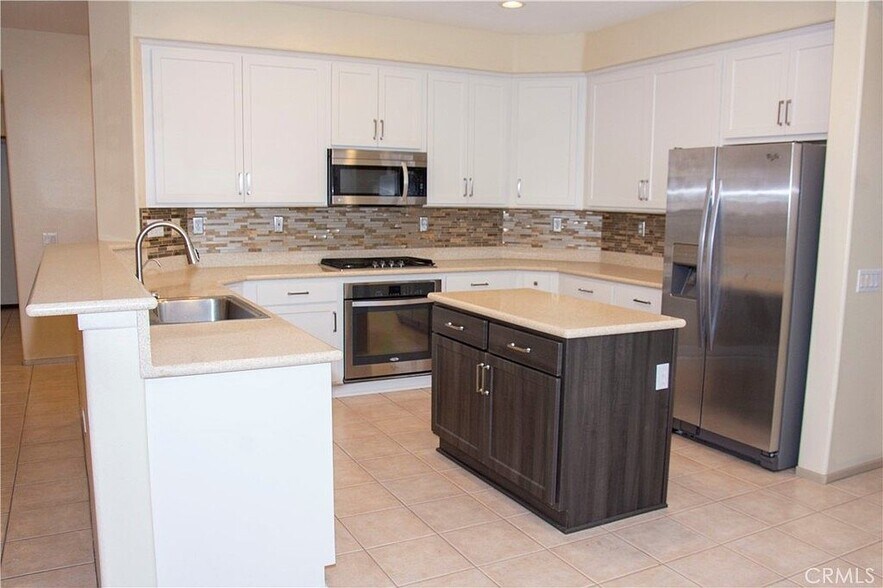 Building Photo - 30432 Vineyard Ln