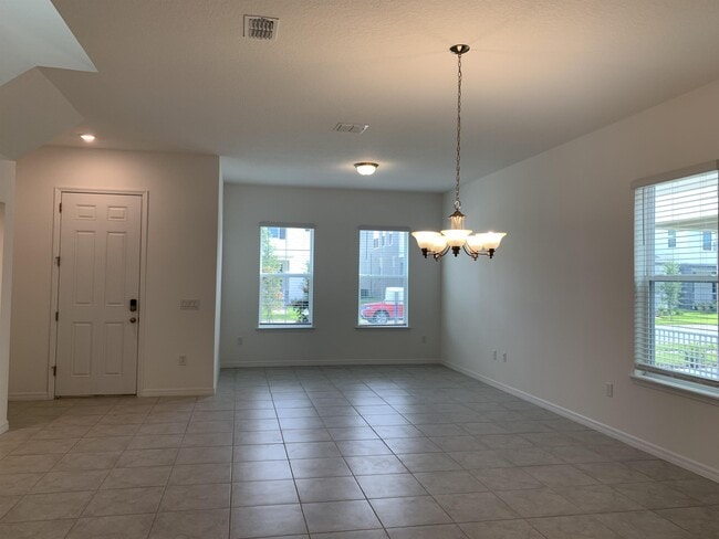 Building Photo - 10360 Austrina Oak Lp