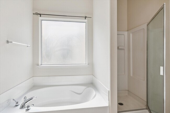 Building Photo - 4918 Comal River Loop