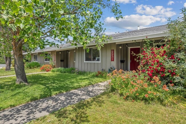 Building Photo - Lovely 2 bed / 2 bath Home in Stonegate
